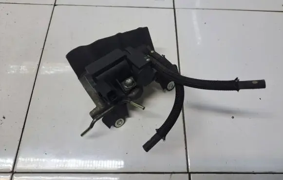 Toyota Avensis T250 Turbo solenoid valve PA66GF35