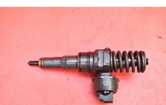 Fuel injector