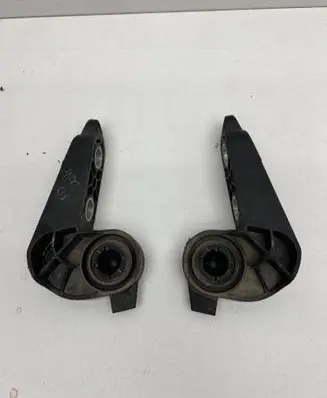 BMW M3 G80 Radiator support slam panel bracket 7457052 51137457052 51137457051