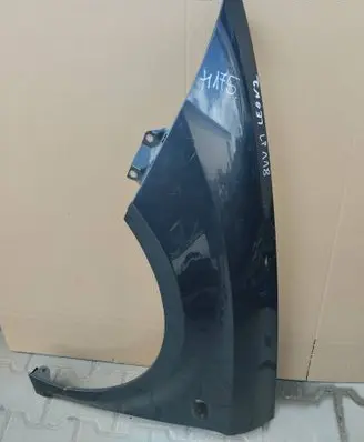 Seat Leon (1P) Fender BLOTNIKLEONIILEWY