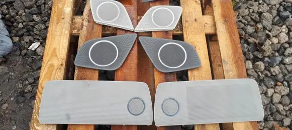 Audi A5 8T 8F Front door speaker cover trim 