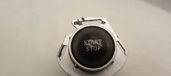 Renault Laguna III Engine start stop button switch 1001169