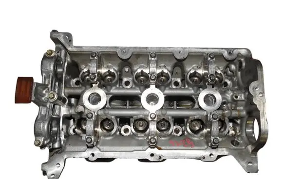 Porsche Macan (95B) Engine head 946104105AR