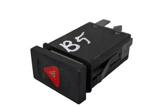 Volkswagen PASSAT B5 Hazard light switch 3B0953235B