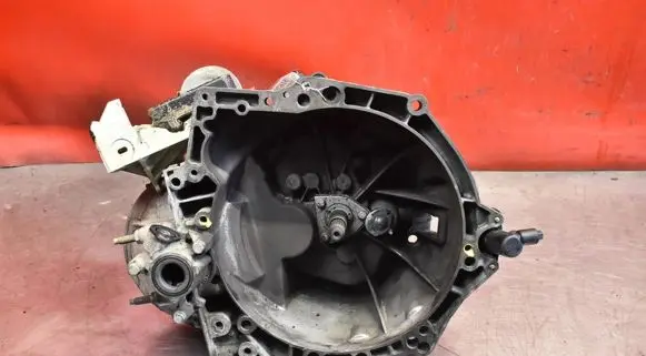 Peugeot 307 CC Manual 6 speed gearbox 20DM14