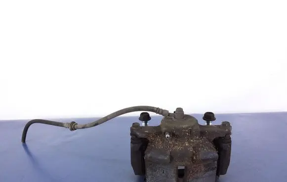 Nissan Qashqai Front brake caliper