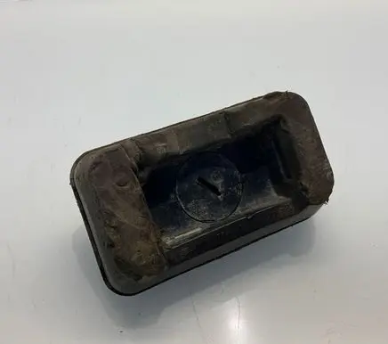 Mercedes-Benz CLS C219 Jacking socket point A2039970186 2039970186