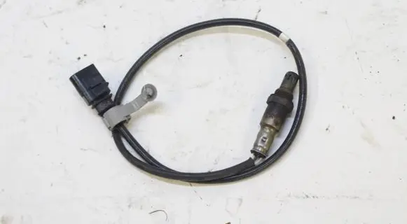 Volkswagen Polo VI Lambda probe sensor 04C906262AF