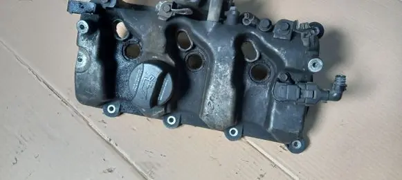 Hyundai Getz Rocker cam cover 
