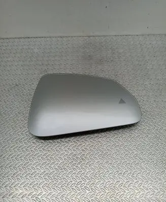 BMW X1 U11 Wing mirror glass S5A18088 00068XWS