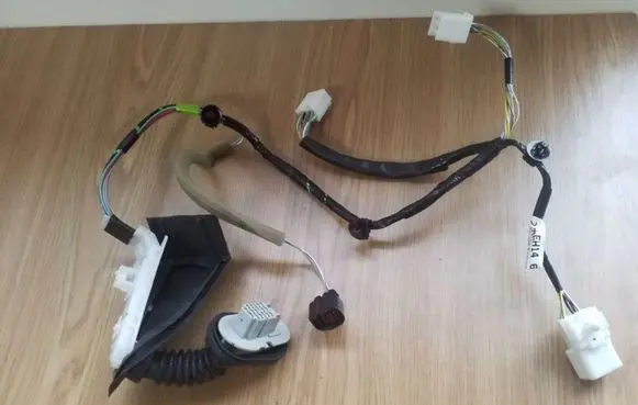 Mazda CX-7 Rear door wiring loom EH1467210