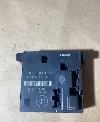 Mercedes-Benz E W211 Door control unit/module 2118201526 356805