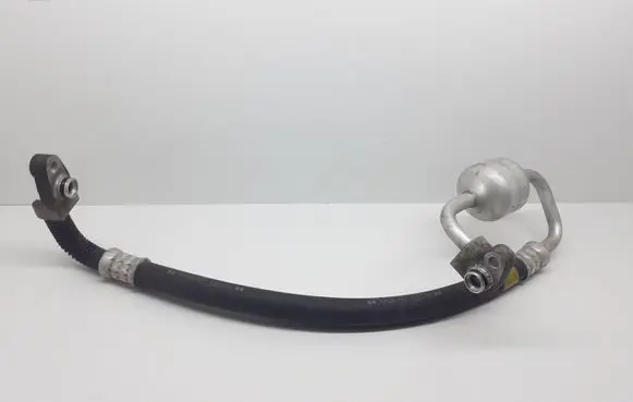 Lexus CT 200H Air conditioning (A/C) pipe/hose