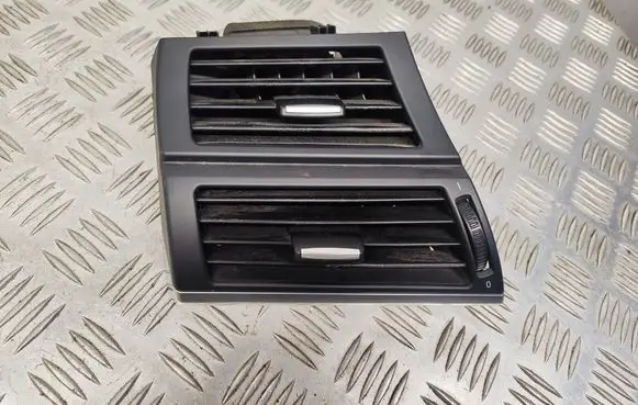 BMW X5 E70 Dashboard side air vent grill/cover trim 7161803