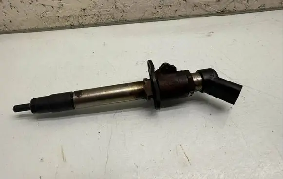Land Rover Range Rover Sport L320 Fuel injector 6H4Q9K546EB