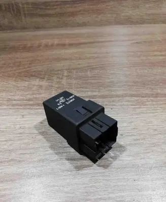 Mitsubishi Carisma Other relay mb954185
