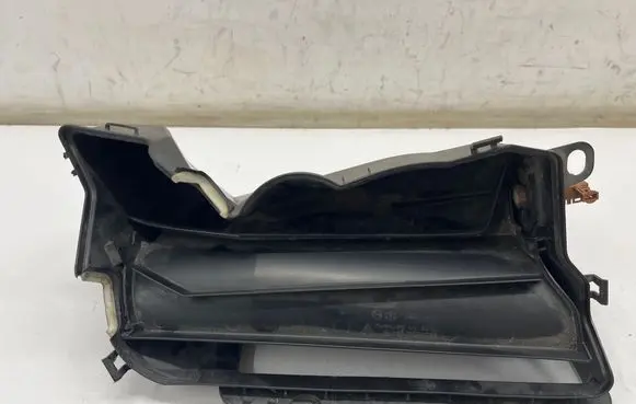 Porsche Taycan 9J1 Air intake duct part 9J1819904B 9J1815130C