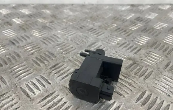 Chevrolet Captiva Turbo solenoid valve 25183170