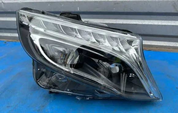 Mercedes-Benz V Class W447 Headlight/headlamp A4479065300