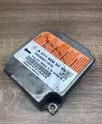 Mercedes-Benz E W211 Airbag control unit/module A2118205785 500406211013