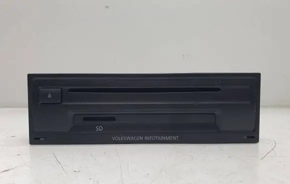Volkswagen Golf VII Navigation unit CD/DVD player 3Q0035819B