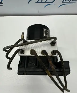 Renault Megane I ABS Pump 1J0907379G 10094903103