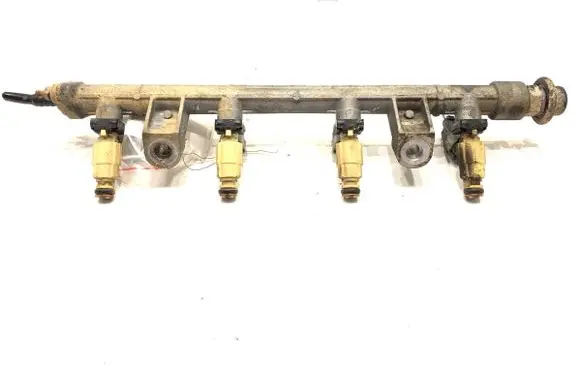 Fuel main line pipe