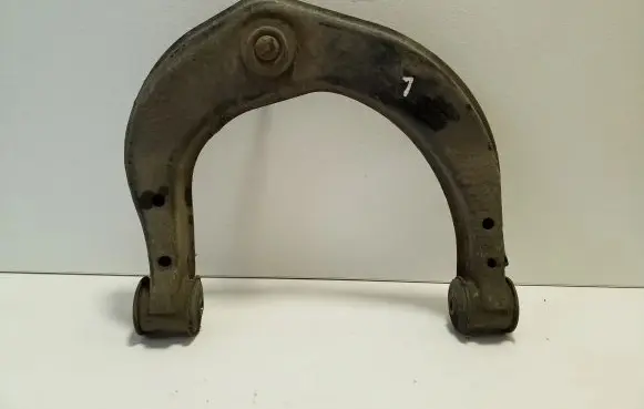 Volkswagen Amarok Front lower control arm/wishbone 2H0407021B