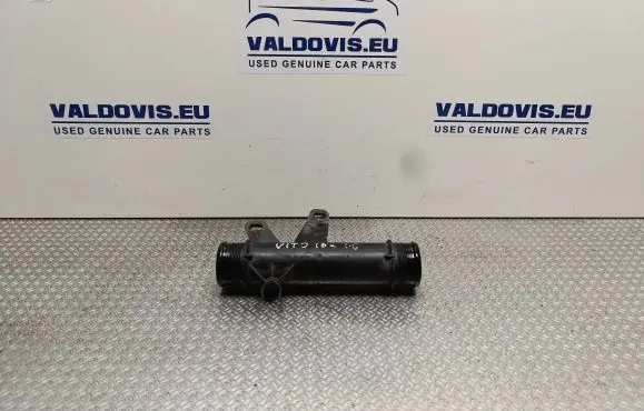 Mercedes-Benz Vito Viano W447 Engine coolant pipe/hose 1321043b