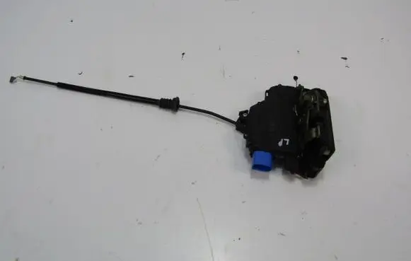 Skoda Fabia Mk1 (6Y) Front door lock 