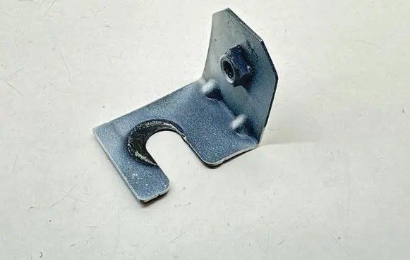 Jaguar XE Fender mounting bracket 