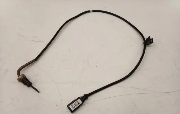 Audi A4 S4 B9 8W Exhaust gas temperature sensor 05L906088BS