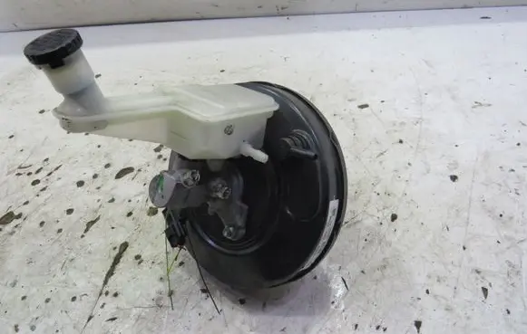 Nissan Note (E12) Brake booster 460073VU5B