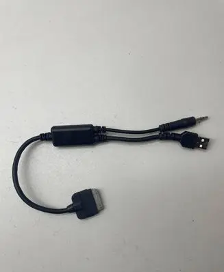 BMW 5 F10 F11 AUX in-socket connector 0440796