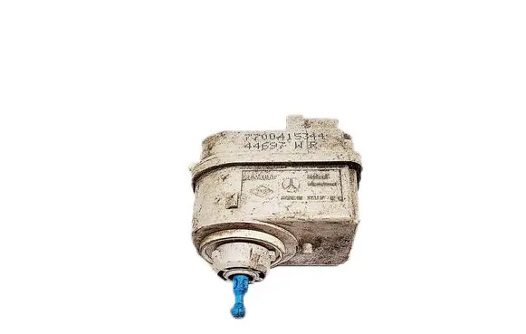 Headlight level adjustment motor
