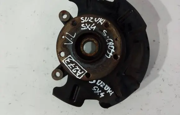 Suzuki SX4 S-Cross Front wheel hub spindle knuckle 61M0