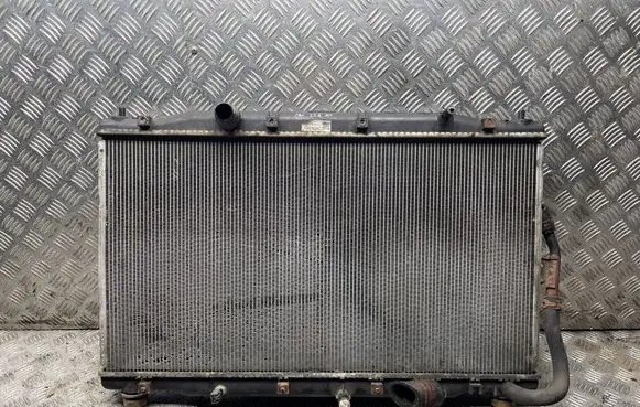 Honda CR-V Coolant radiator