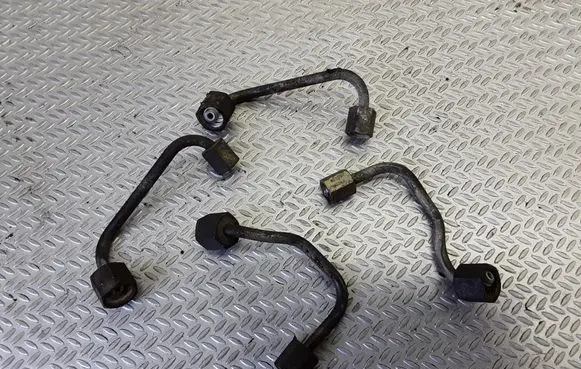 Peugeot 406 Fuel injector supply line/pipe 
