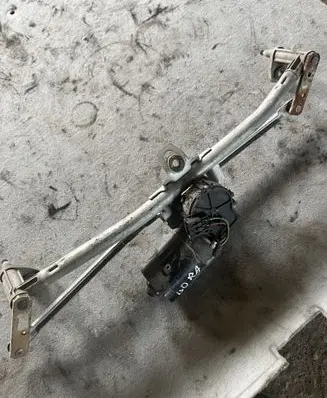 Volkswagen Bora Front wiper linkage and motor 1J0955325A