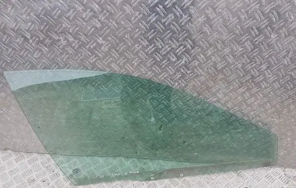 Volvo S40, V40 Front door window glass four-door