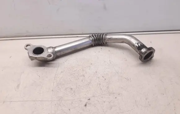 Toyota Avensis T250 Exhaust gas pipe 