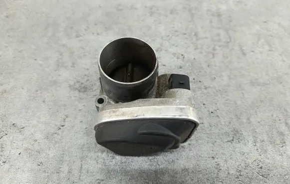 Renault Scenic II - Grand scenic II Throttle body valve