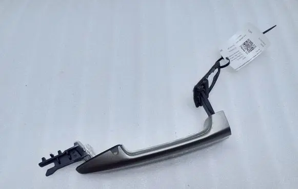 Rear door exterior handle