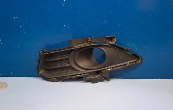 Ford Mondeo MK V Front fog light trim/grill DS7319953 DS7319953PW