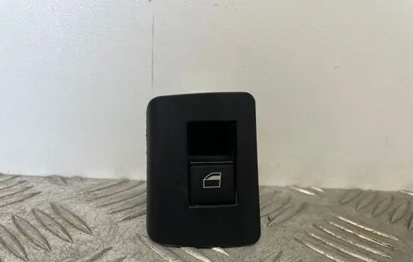 BMW X5 E53 Electric window control switch 8385956
