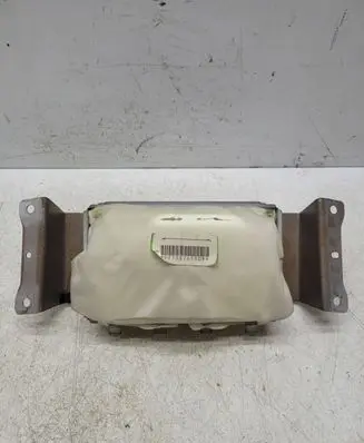 Mazda 3 I Passenger airbag