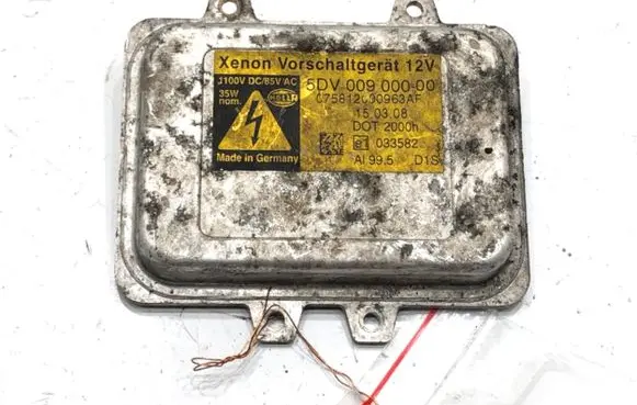 Volkswagen Tiguan Voltage converter/converter module 5DV009000-00