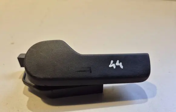 Skoda Octavia Mk2 (1Z) Engine bonnet (hood) release handle 1J1823633 1J1823533C