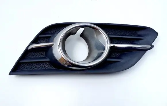 Opel Mokka Front grill 95470237