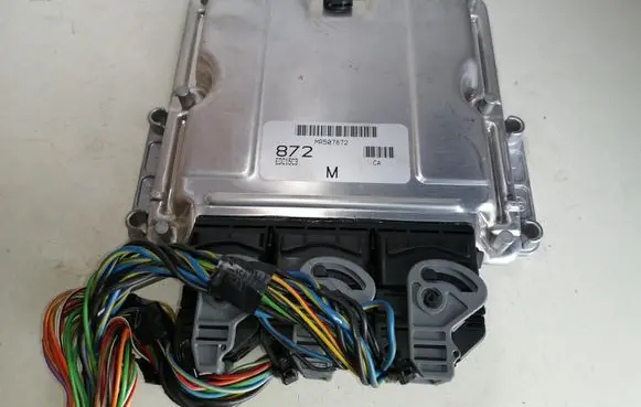 Mitsubishi Space Star Engine control unit/module 0281010438 8200058052 8200066001